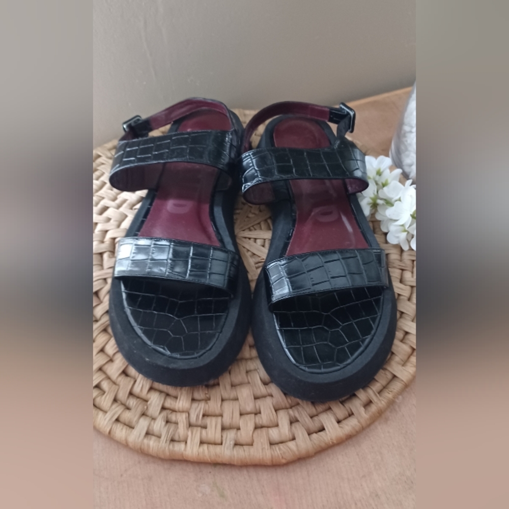 STAUD NICKY WOMENS OPEN TOE CROC EMBOSSED STRAPPY SANDALS BLACK 9.5 Casual 133